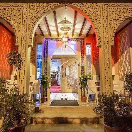 Hotel Tarek シェフシャウエン エクステリア 写真