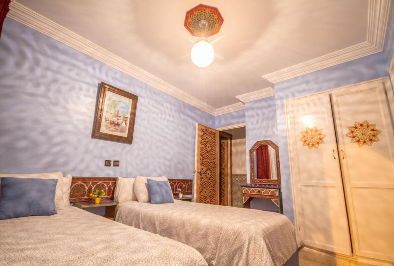 Hotel Tarek シェフシャウエン エクステリア 写真